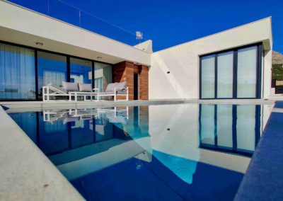 chalet con piscina costa blanca